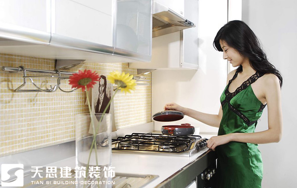 <a href=http://m.galaxys4.com/anli/ target=_blank class=infotextkey>合肥工裝</a>公司