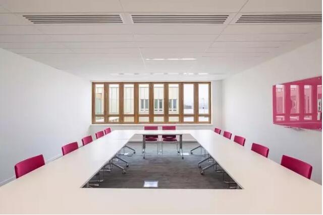 <a href=http://m.galaxys4.com/bangonganli/ target=_blank class=infotextkey>合肥辦公室設計</a>